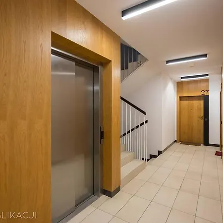 Ecru Specious 2-bedroom With Balcony Apartment Warsaw